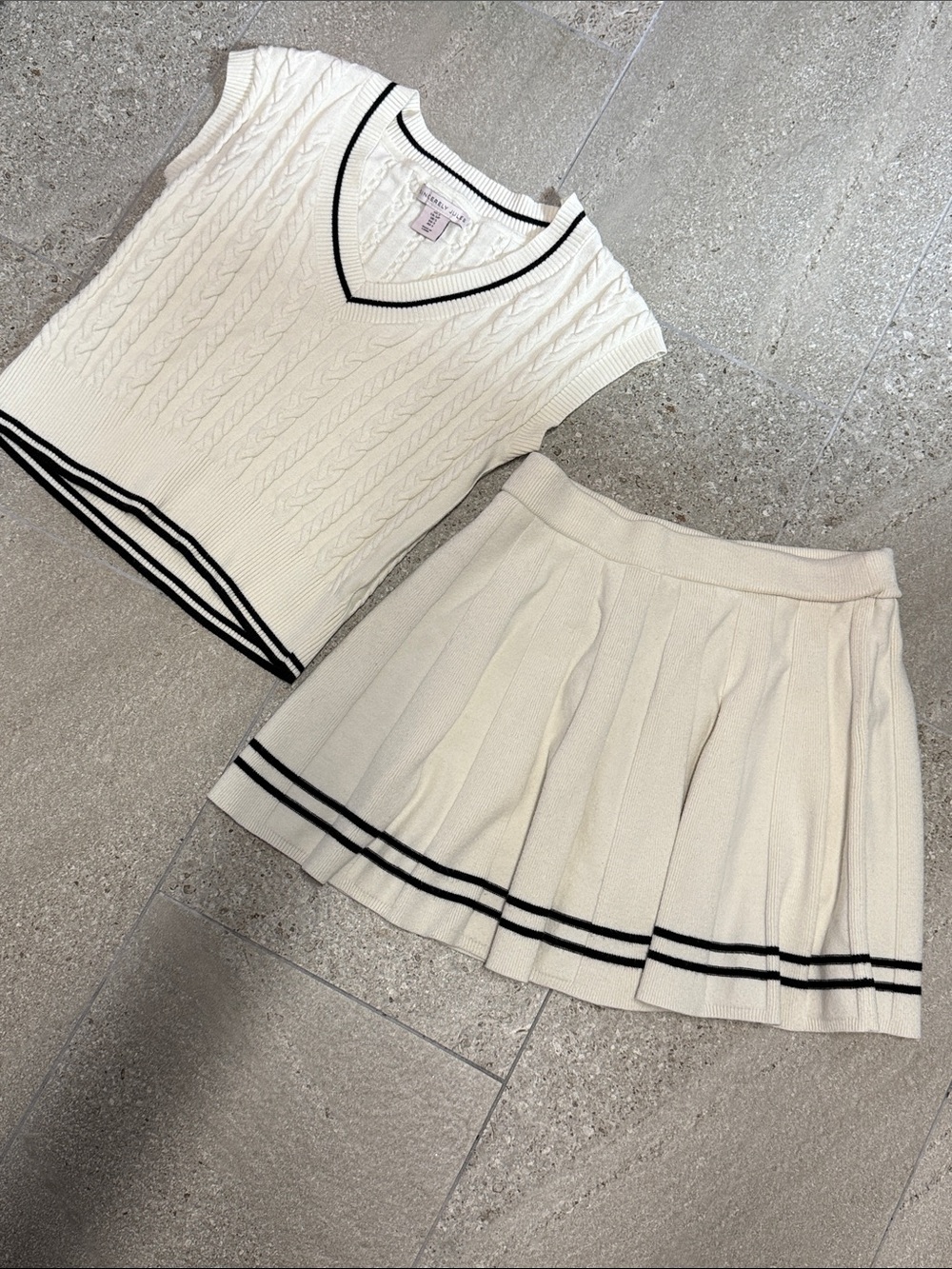 Sincerly Jules white Knit Pleated Tennis Skirt Set with Black Stripe
